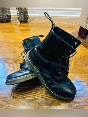 Dr. Martens 1460 Black Smooth Leather Boots
